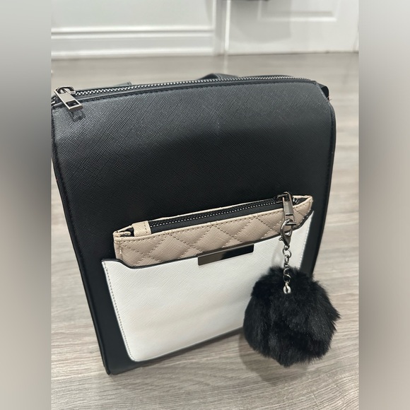 Bag - Picture 4 of 5